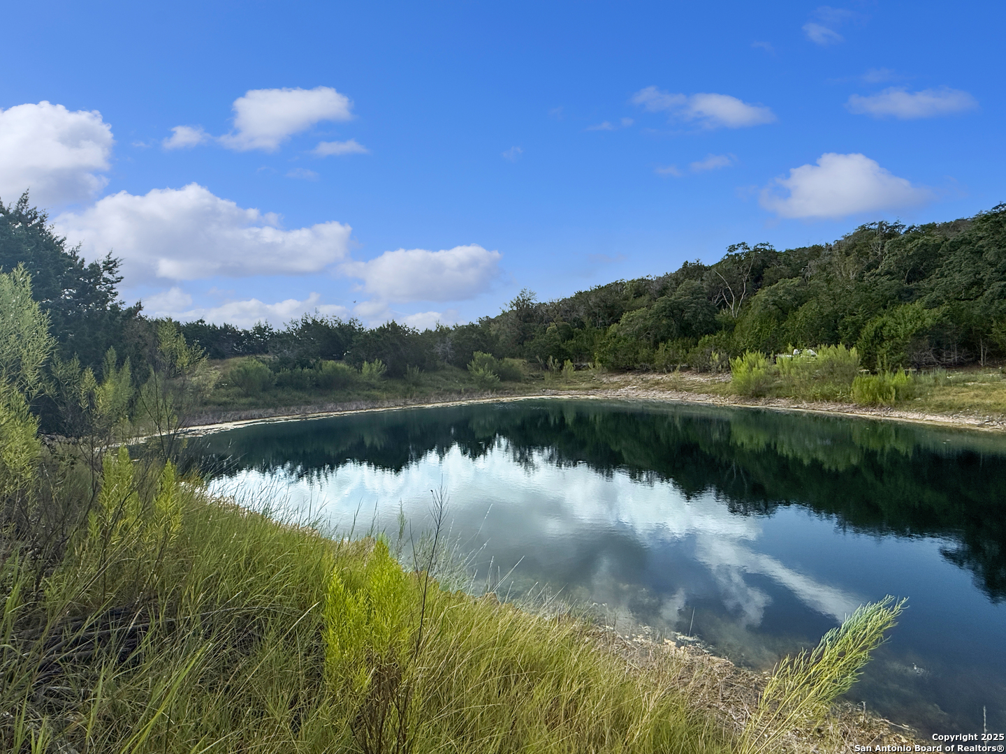 Photo 1 of 17 — 230 Marshall Dr, Kerrville, TX 78028
