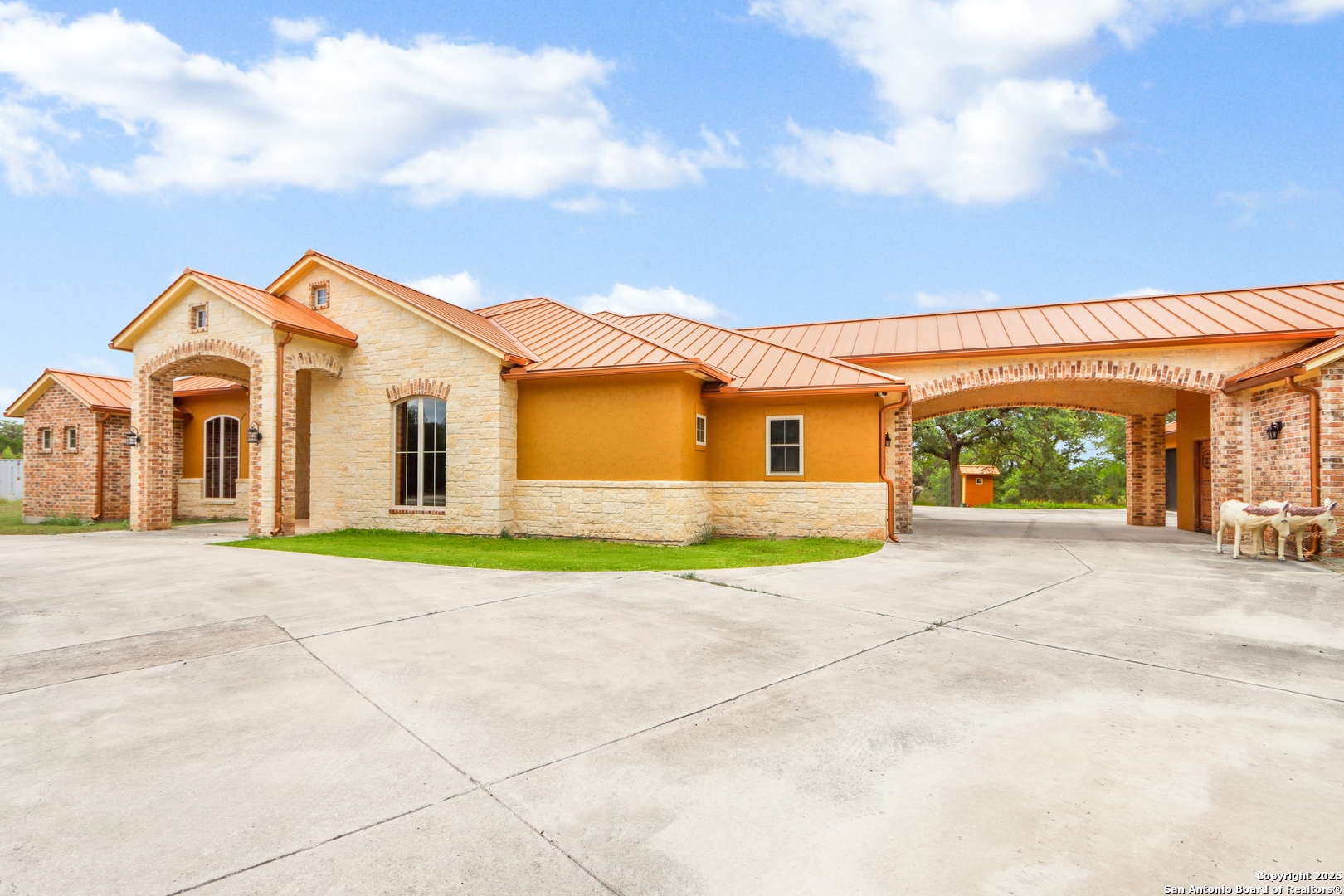 2900 Rimrock