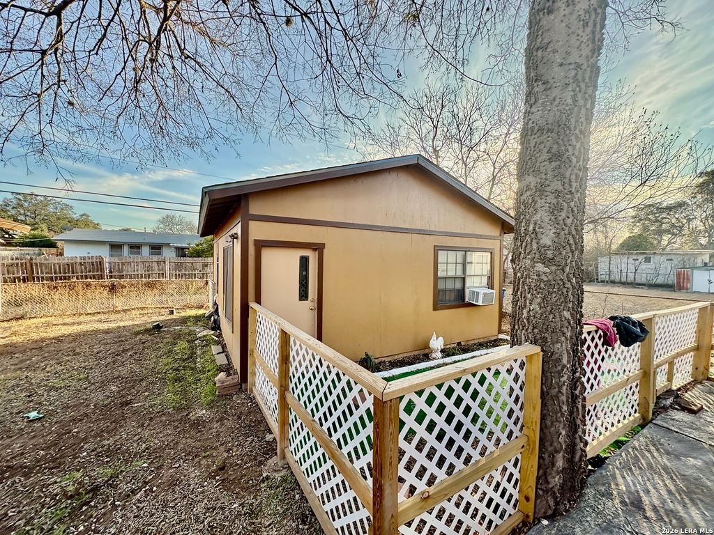 Photo of 3722 Electra, San Antonio, TX 78218 (MLS # 1938460)