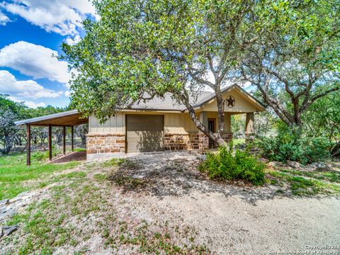 Single Family Residence in Boerne TX 101 Mallard Dr 37.jpg