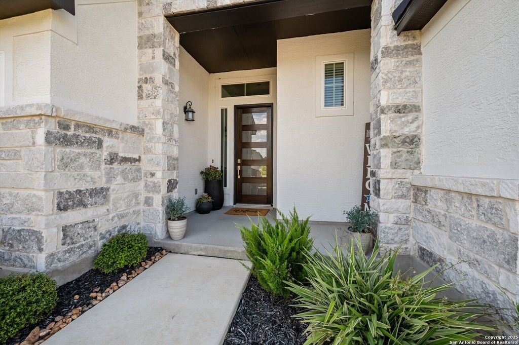 Photo of 411 Aurora Basin, Cibolo, TX 78108 (MLS # 1912677)