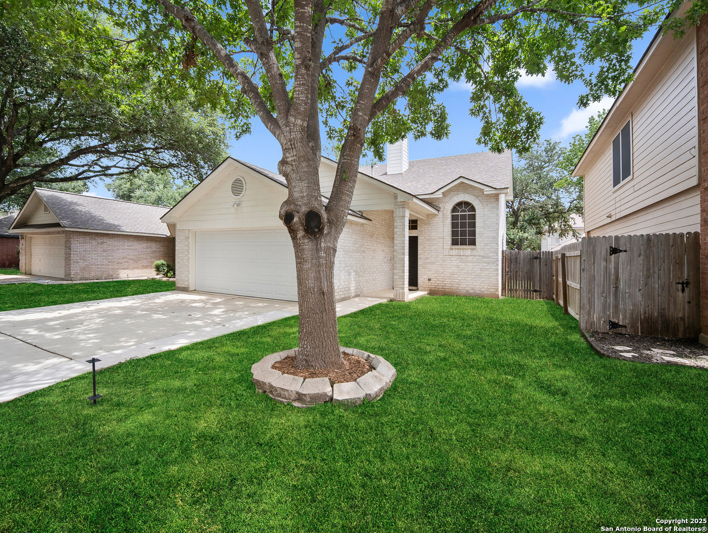 6 Pembroke CT