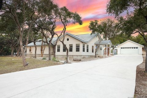 845 Gallagher Dr, Canyon Lake, TX 78133 - #: 1704991