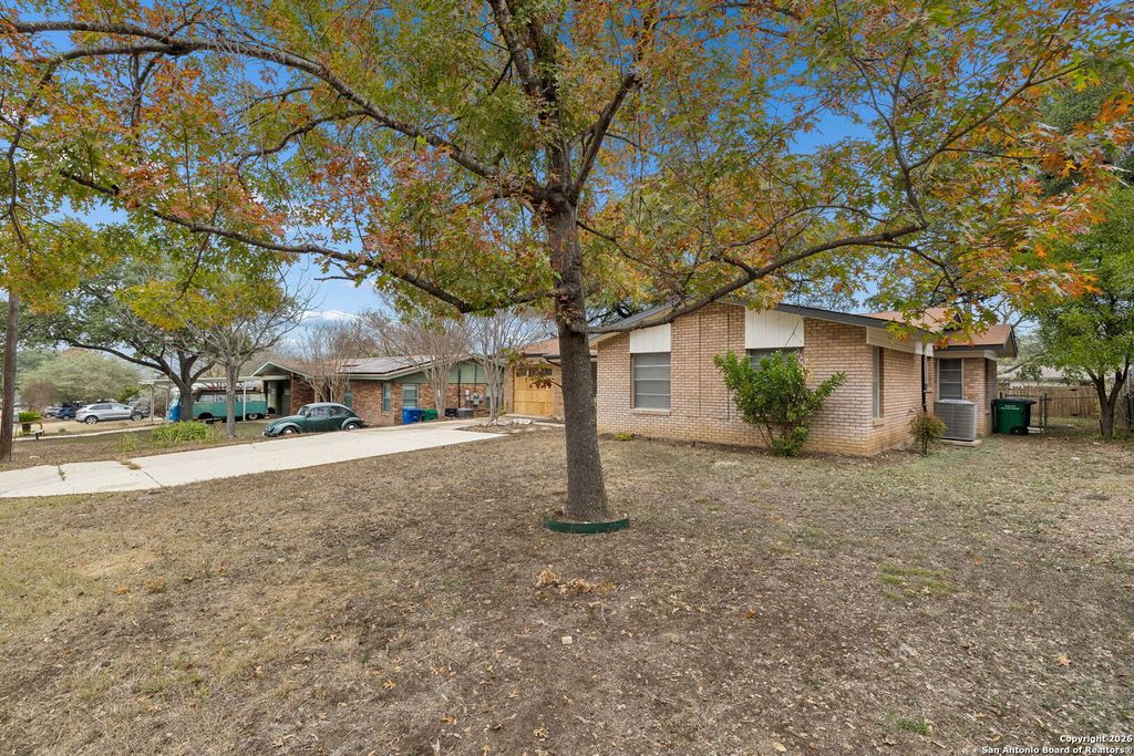 Photo of 4627 Allegheny Dr, San Antonio, TX 78229 (MLS # 1955154)