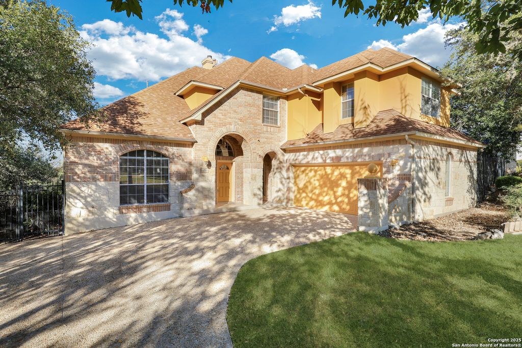 Photo of 1711 Winding View, San Antonio, TX 78260 (MLS # 1917579)