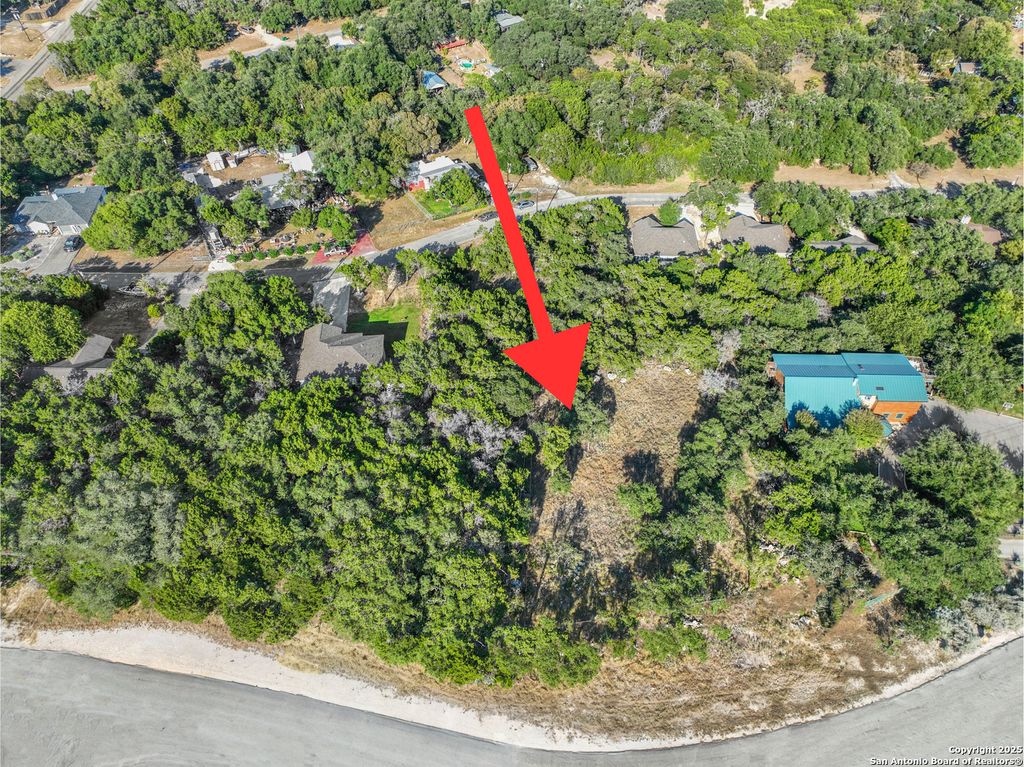 Photo of 1591 Canyon Bend, Canyon Lake, TX 78133 (MLS # 1916528)