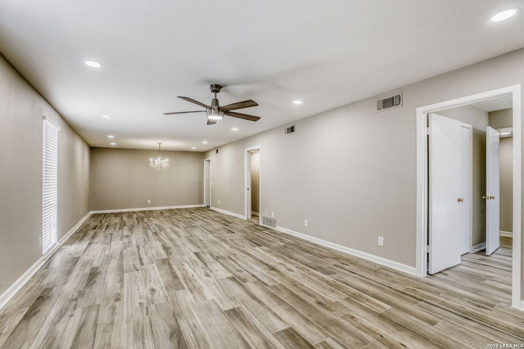 Photo of 8033 N New Braunfels # 100A, San Antonio, TX 78209 (MLS # 1943871)