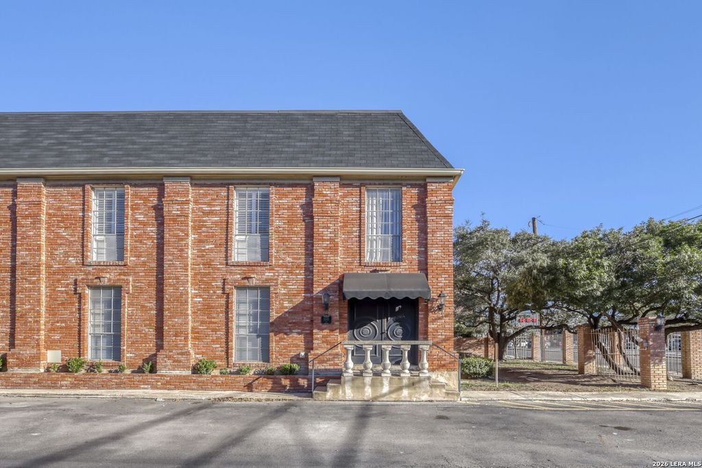 Photo of 8033 N New Braunfels # 100A, San Antonio, TX 78209 (MLS # 1943871)