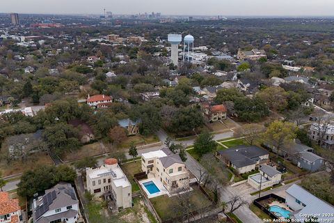 A home in Alamo Heights