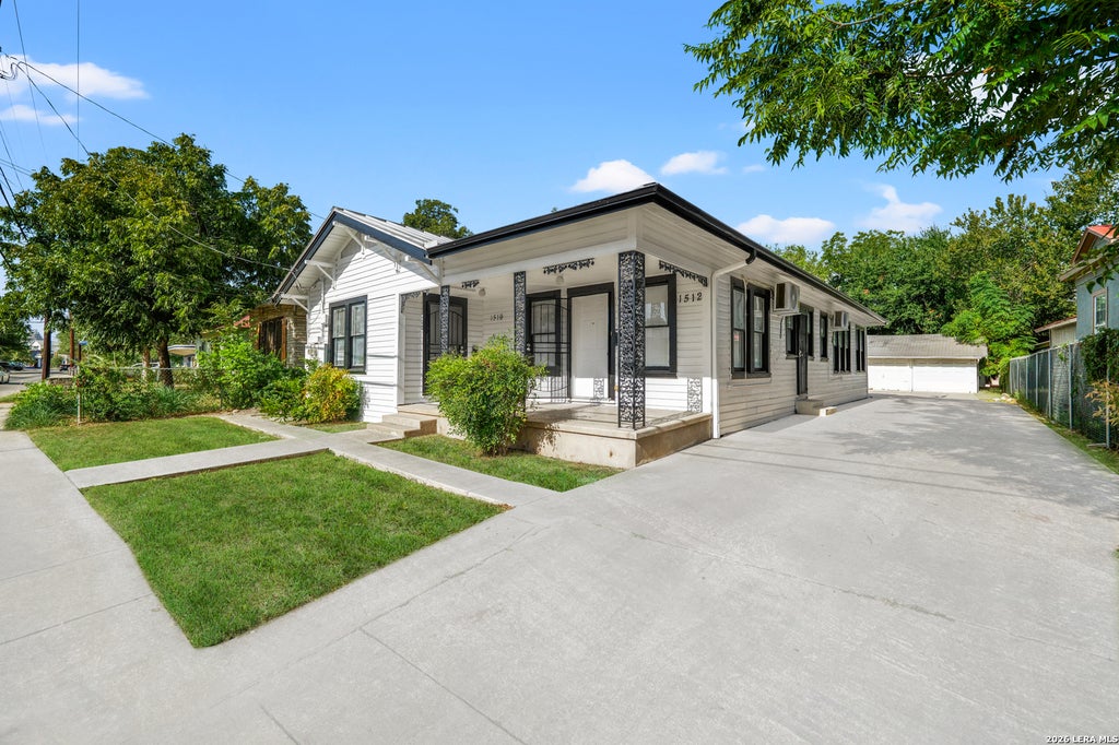 Photo of 1510 S Presa, San Antonio, TX 78210 (MLS # 2017412)