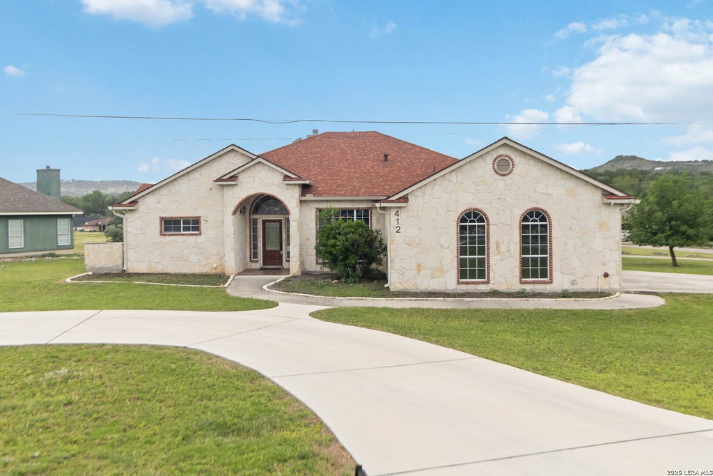Photo of 412 SHAYLA LN, Canyon Lake, TX 78133 (MLS # 1965522)