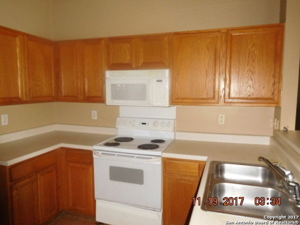 Photo of 7243 Snowden Crst RIGHT #RIGHT, San Antonio, TX 78240 (MLS # 1994752)