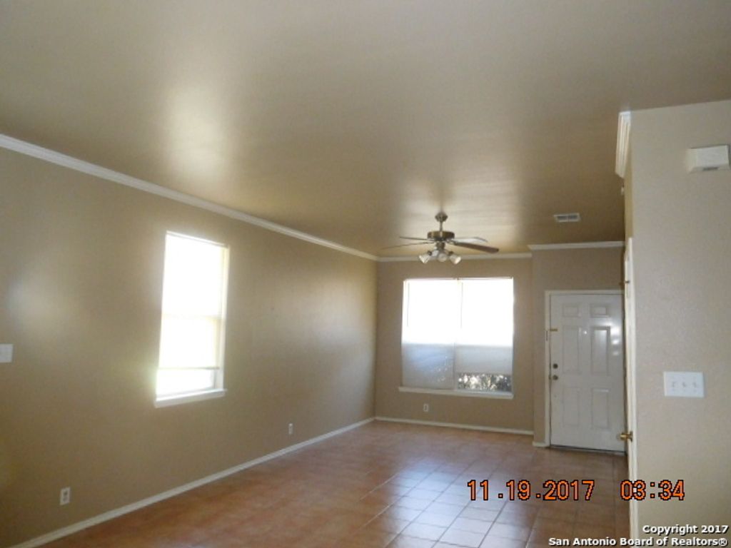 Photo of 7243 Snowden Crst RIGHT #RIGHT, San Antonio, TX 78240 (MLS # 1994752)