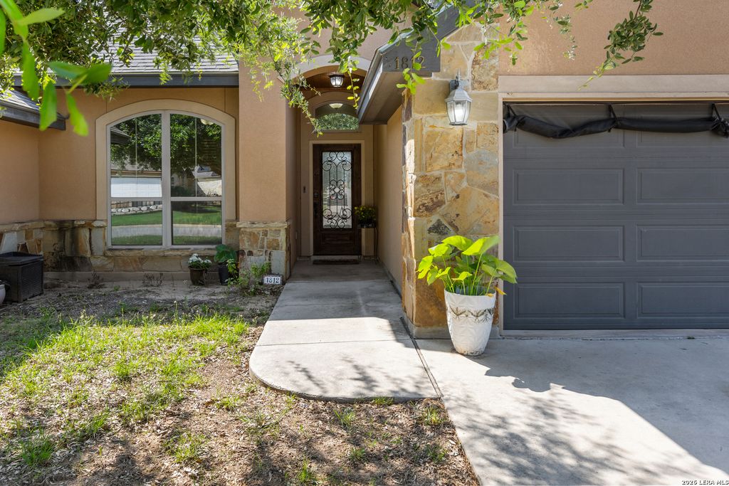 Photo of 1812 Wandering Trail, Pleasanton, TX 78064 (MLS # 1968667)