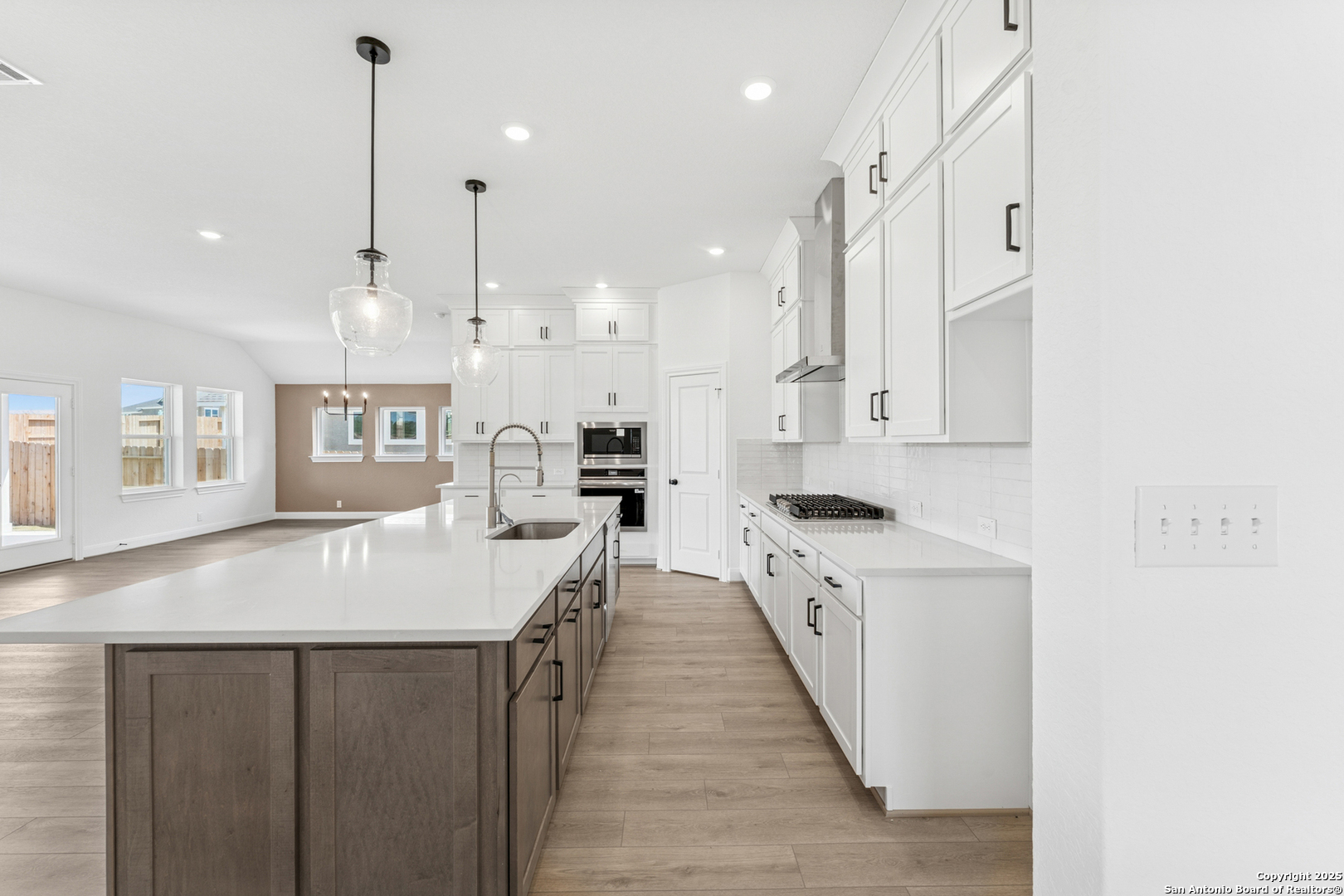 1307 Webb Creek