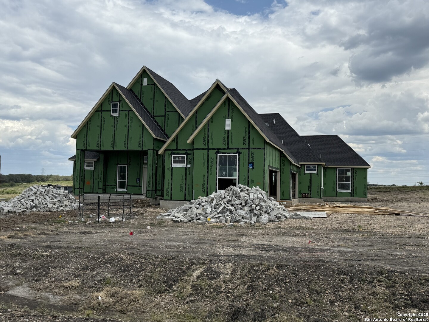 Listing image 1