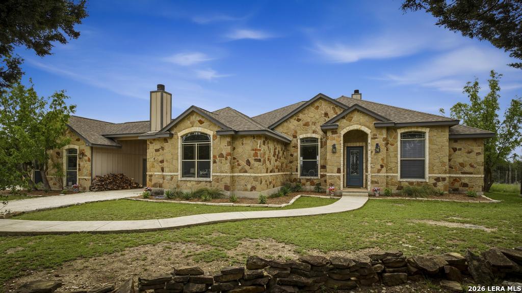 101 SHADY RIDGE DR