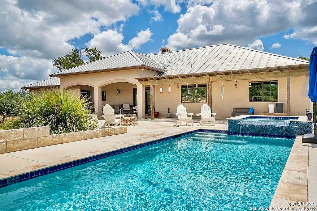 Photo of 1112 Kendall Jackson, Comfort, TX 78013 (MLS # 1933537)
