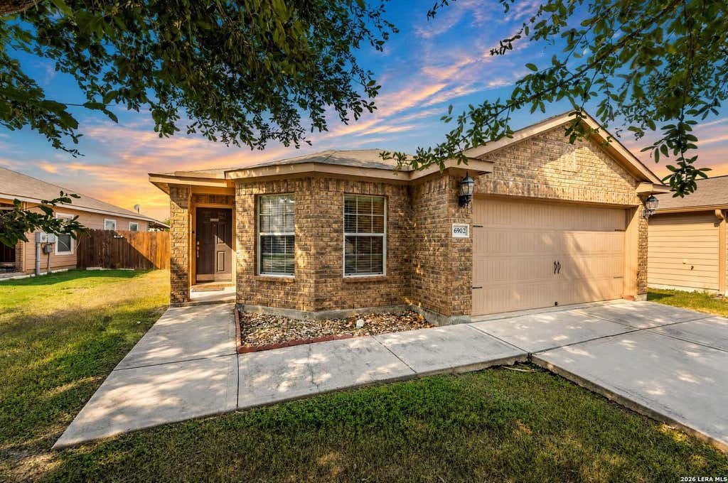Photo of 6902 Luckey Path, San Antonio, TX 78252 (MLS # 2006898)