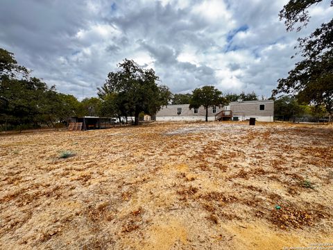 A home in Floresville