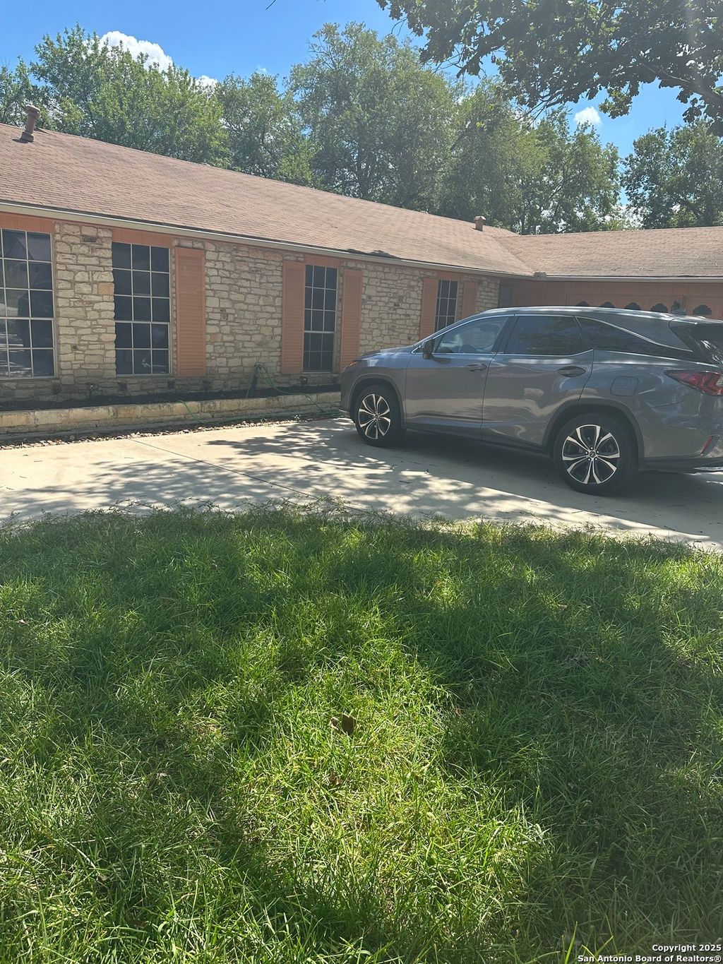 Photo of 12926 El Charro, San Antonio, TX 78233 (MLS # 1924657)