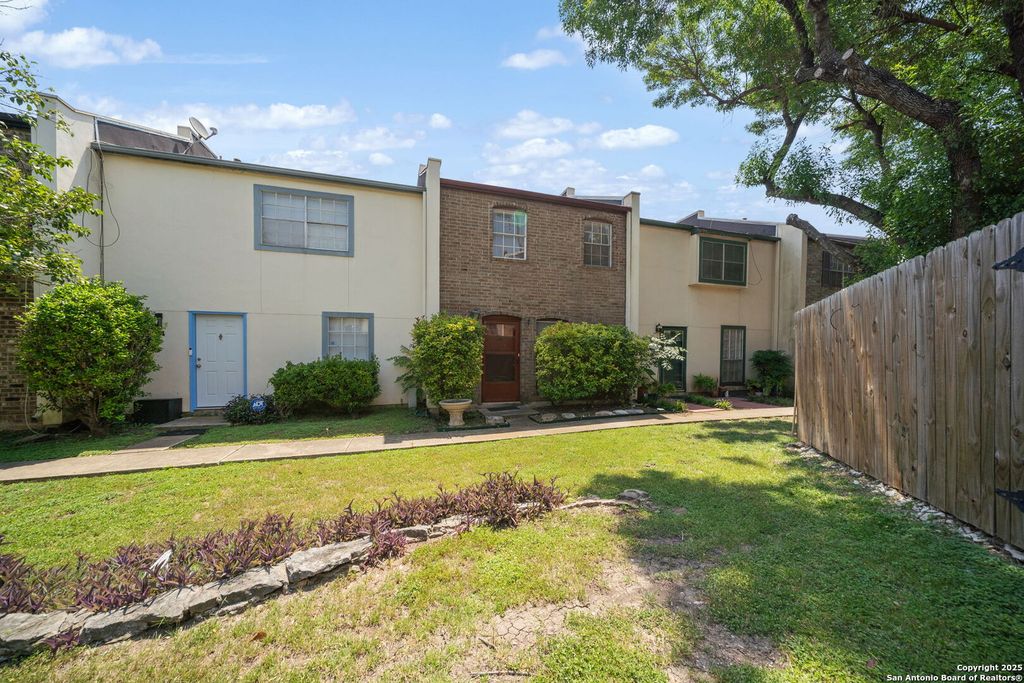 Photo of 6427 Wurzbach Rd 35 #35, San Antonio, TX 78240 (MLS # 1923518)