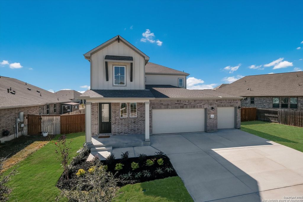 Photo of 524 Foxbrook Way, Cibolo, TX 78108 (MLS # 1887873)