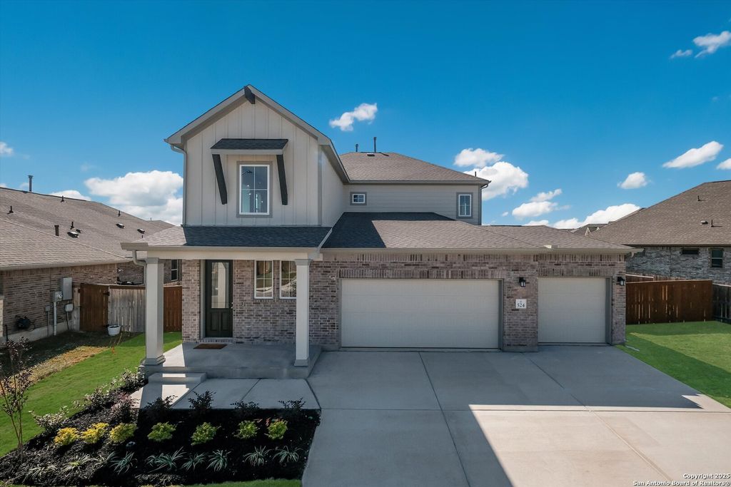 Photo of 524 Foxbrook Way, Cibolo, TX 78108 (MLS # 1887873)