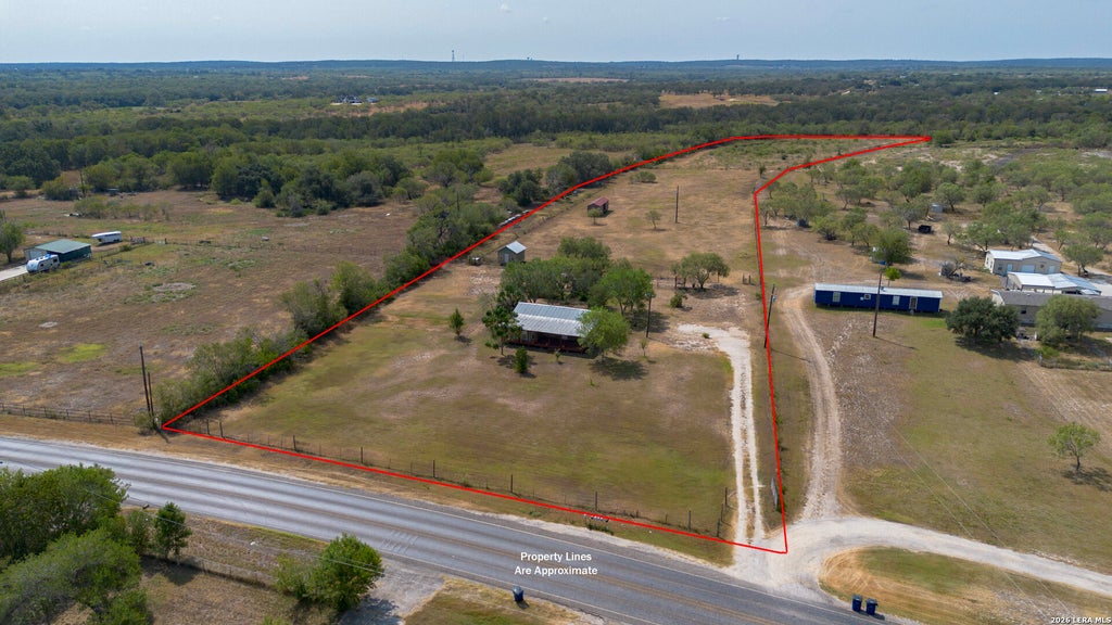 Photo of 4054 FM 466, Seguin, TX 78155 (MLS # 2013198)