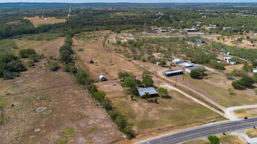 Photo of 4054 FM 466, Seguin, TX 78155 (MLS # 2013198)
