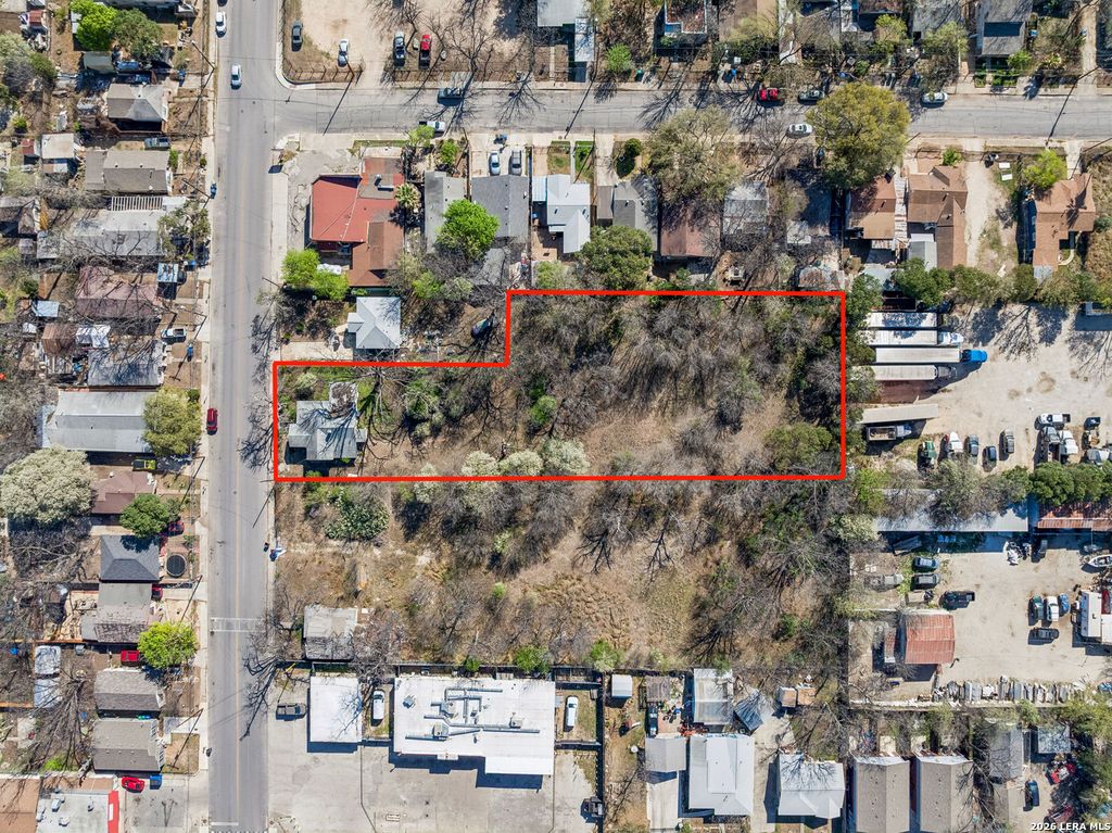 Photo of 1230 SALTILLO ST, San Antonio, TX 78207 (MLS # 1957164)
