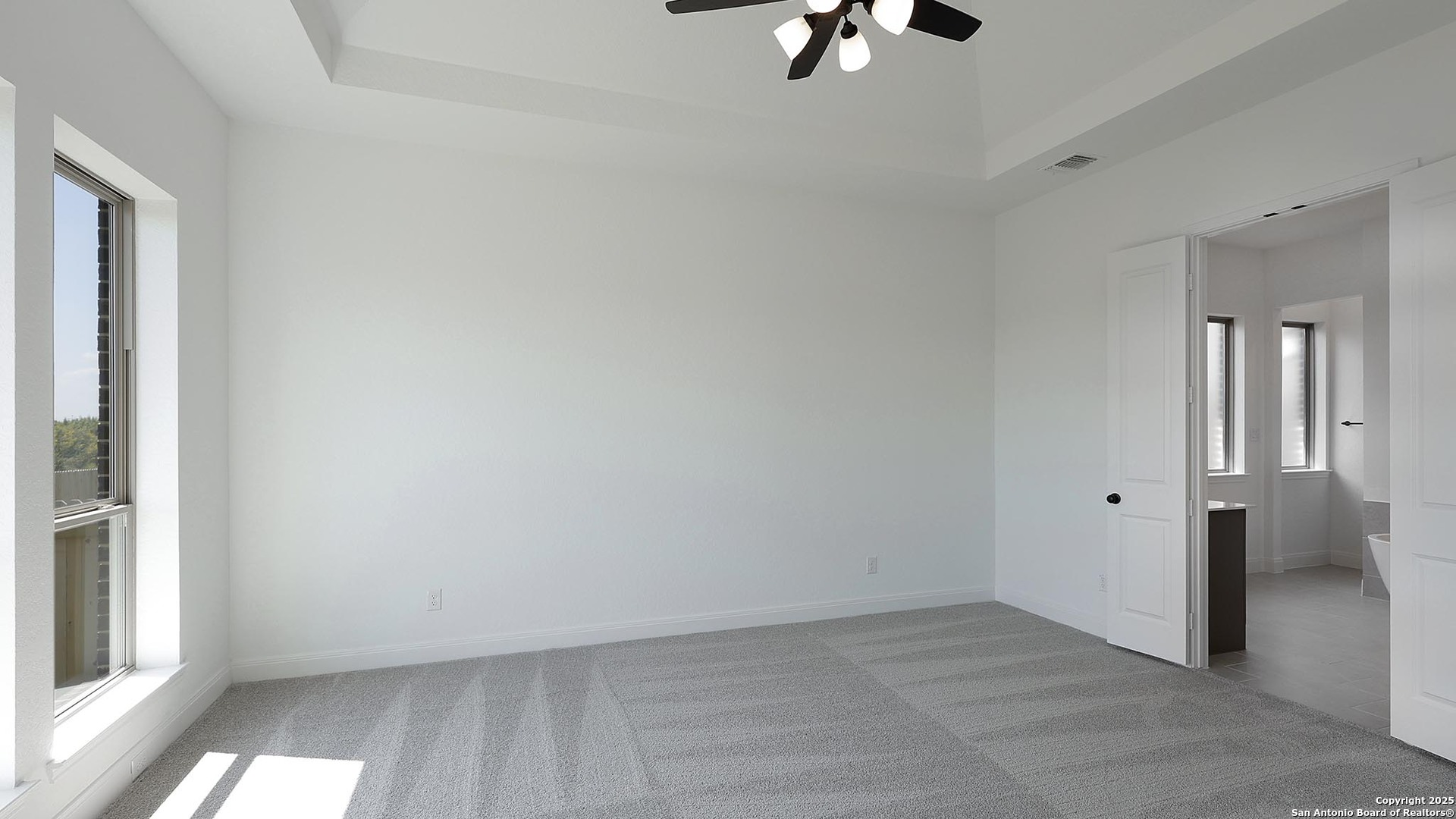 10040 Forelock Creek