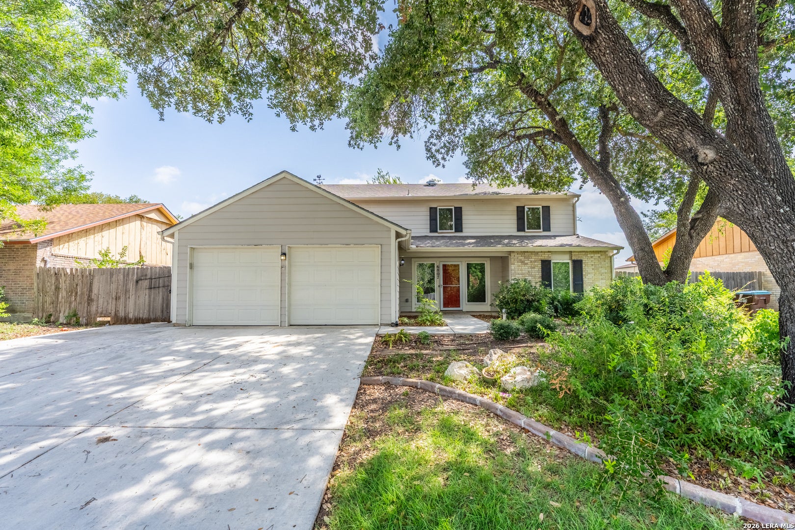 6807 Timberhill