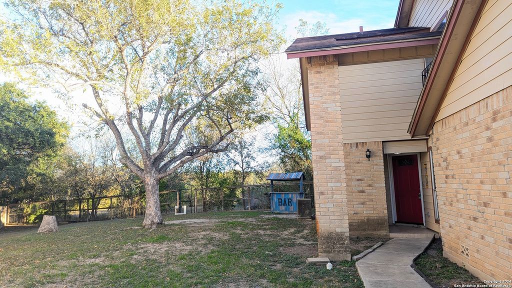 Photo of 5758 Spring Moon, San Antonio, TX 78247 (MLS # 1926412)