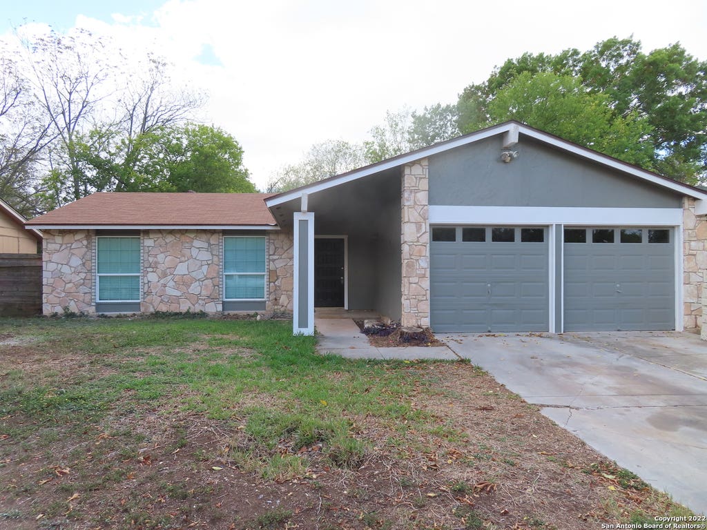 Photo of 9450 Cliff Way St., San Antonio, TX 78250 (MLS # 1963559)