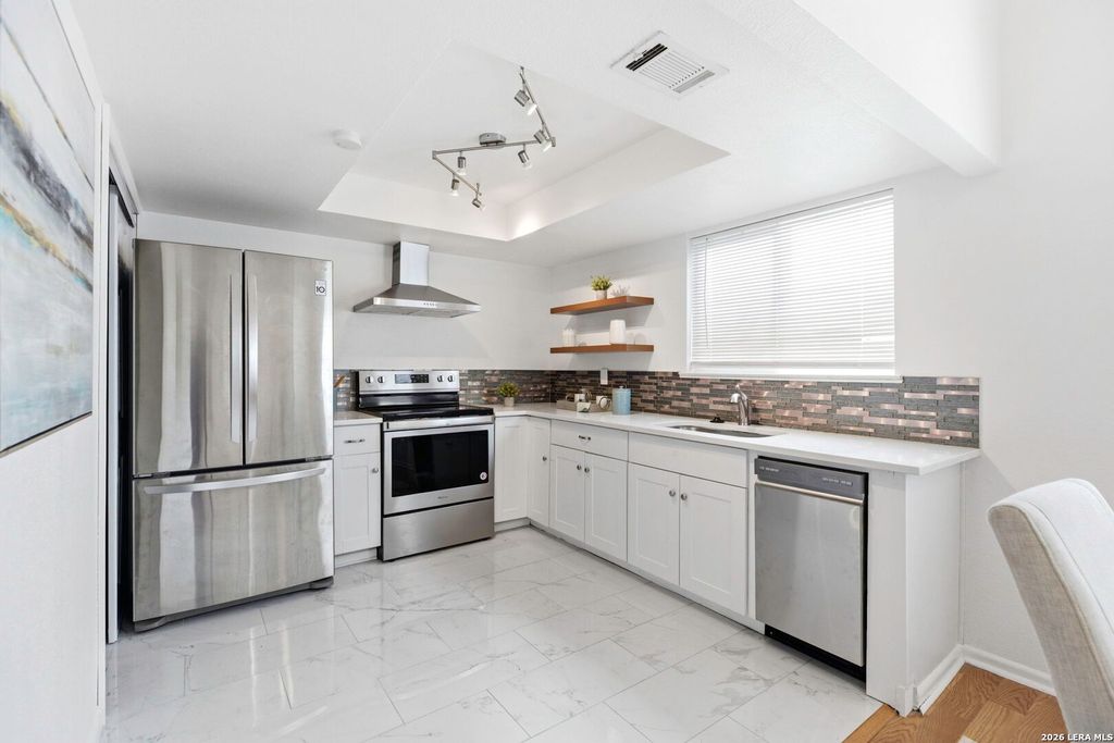 Photo of 318 harmony 318 #318, San Antonio, TX 78217 (MLS # 1957804)