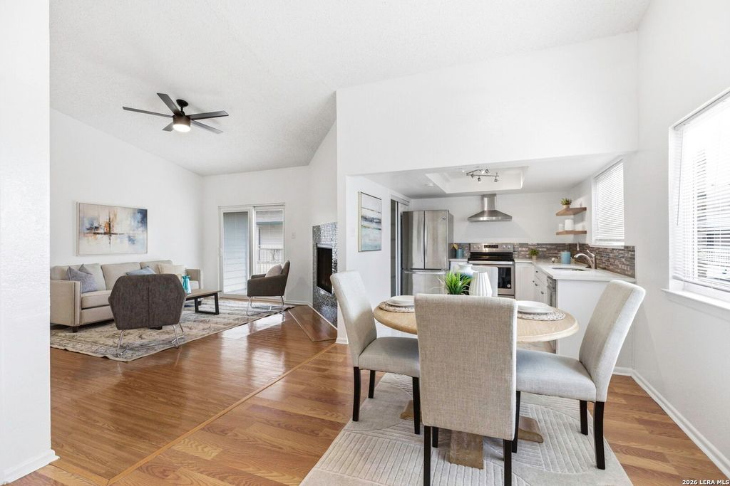 Photo of 318 harmony 318 #318, San Antonio, TX 78217 (MLS # 1957804)