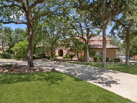 Photo of 410 Bentley Manor, Shavano Park, TX 78249 (MLS # 2015902)