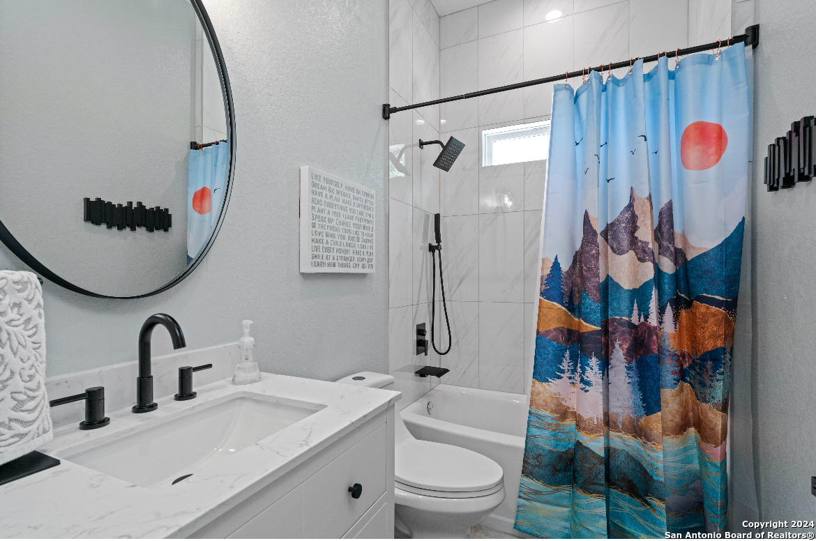 Canyon Lake, Texas 78133, United States, 3 Bedrooms Bedrooms, ,2 BathroomsBathrooms,Residential,Active,213358