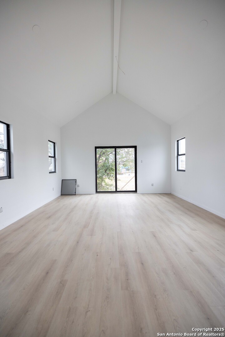 814 N Olive