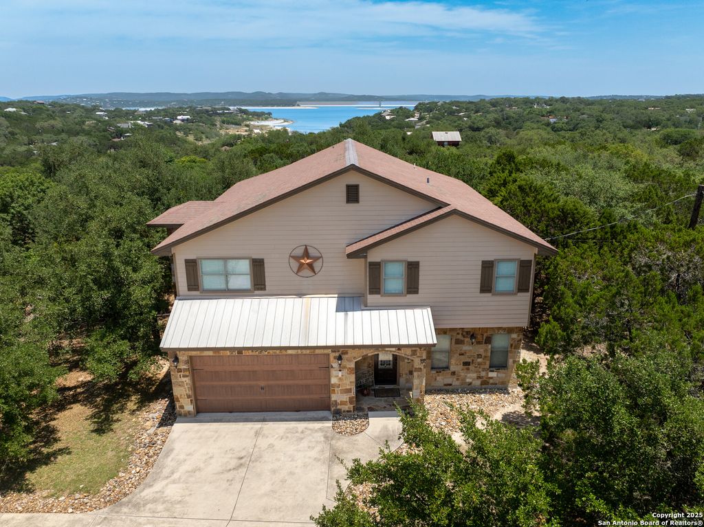 Photo of 1350 Colleen, Canyon Lake, TX 78133 (MLS # 1920496)