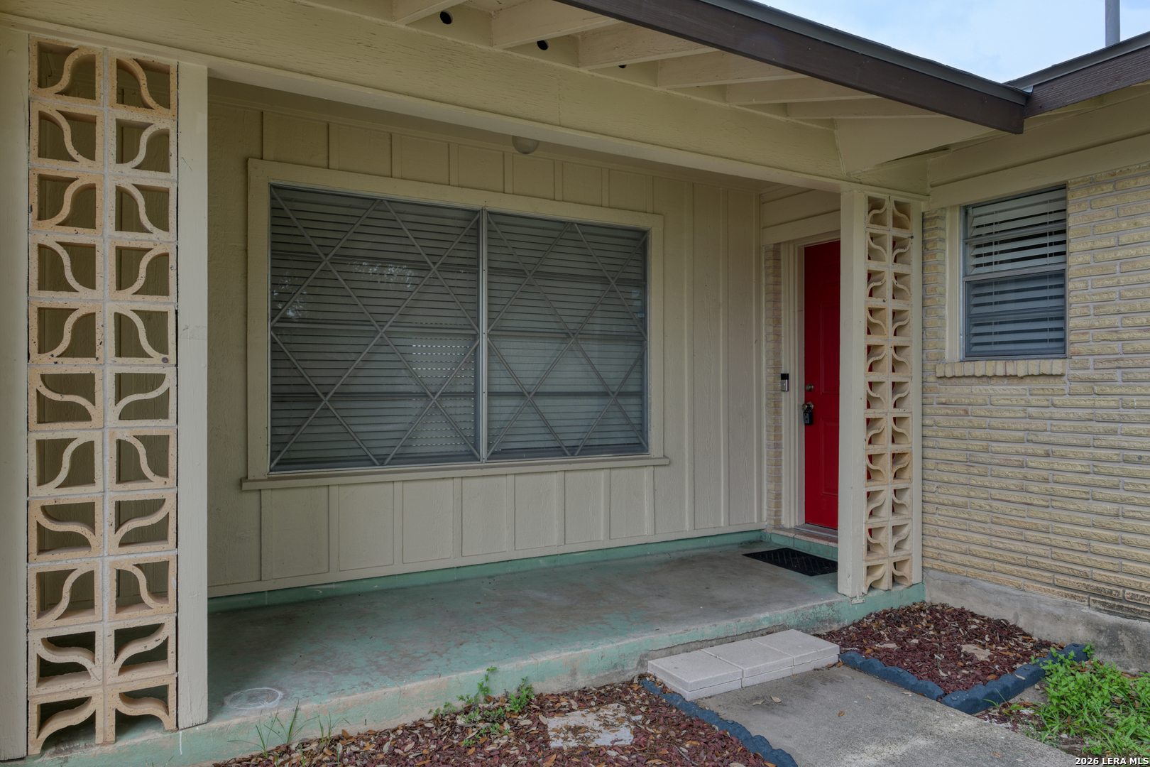 214 OAKLANE DR