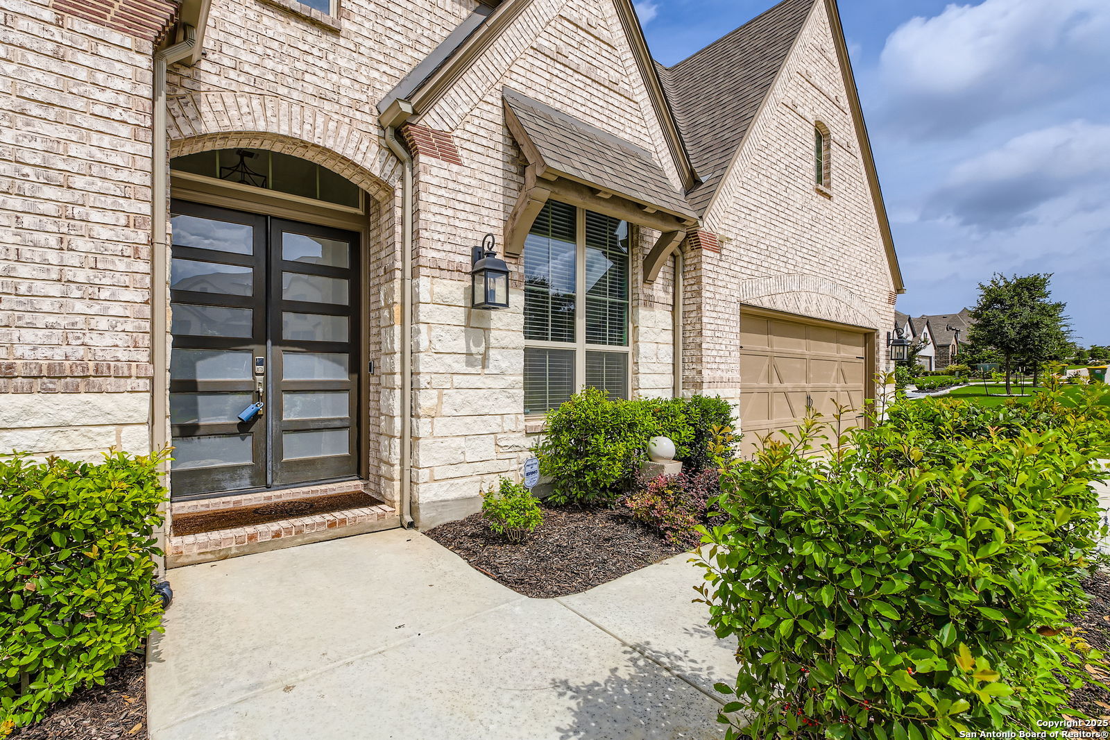 28607 Bull Gate