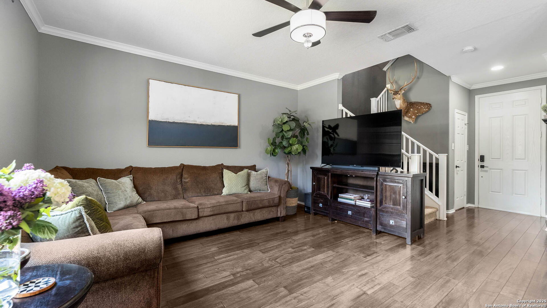 2527 Villa Rufina