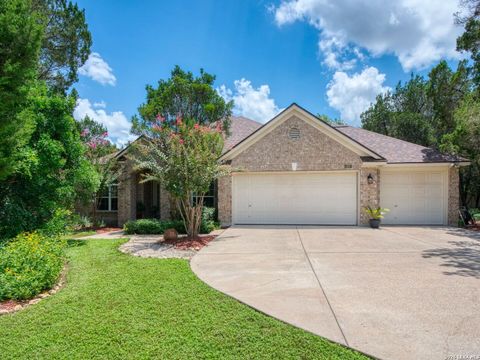 29 HORSESHOE TRL New Braunfels TX 78132