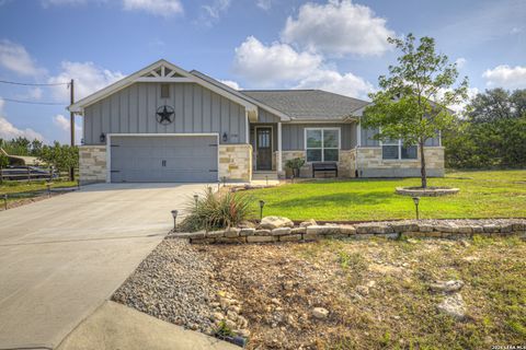 Property photo of 1720 Rocky Ridge Loop, Canyon Lake, TX 78133