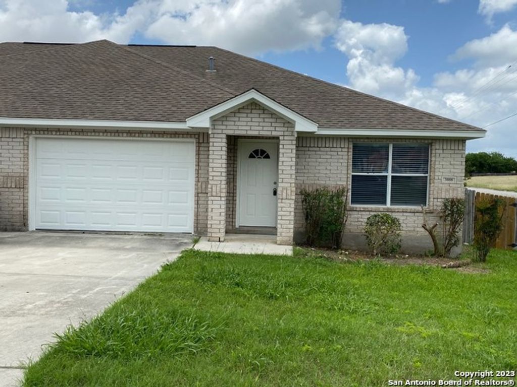 Photo of 3008 PINE VALLEY DR, New Braunfels, TX 78130 (MLS # 1954747)