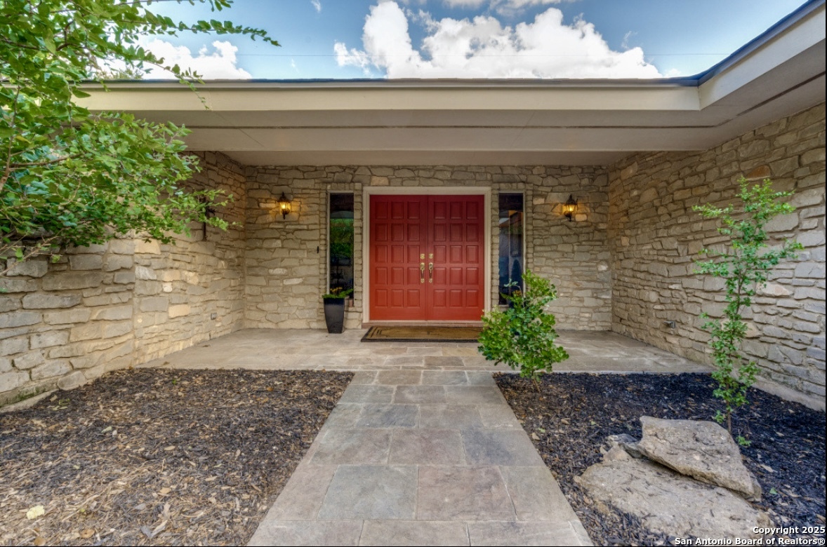 9340 Teakwood Lane