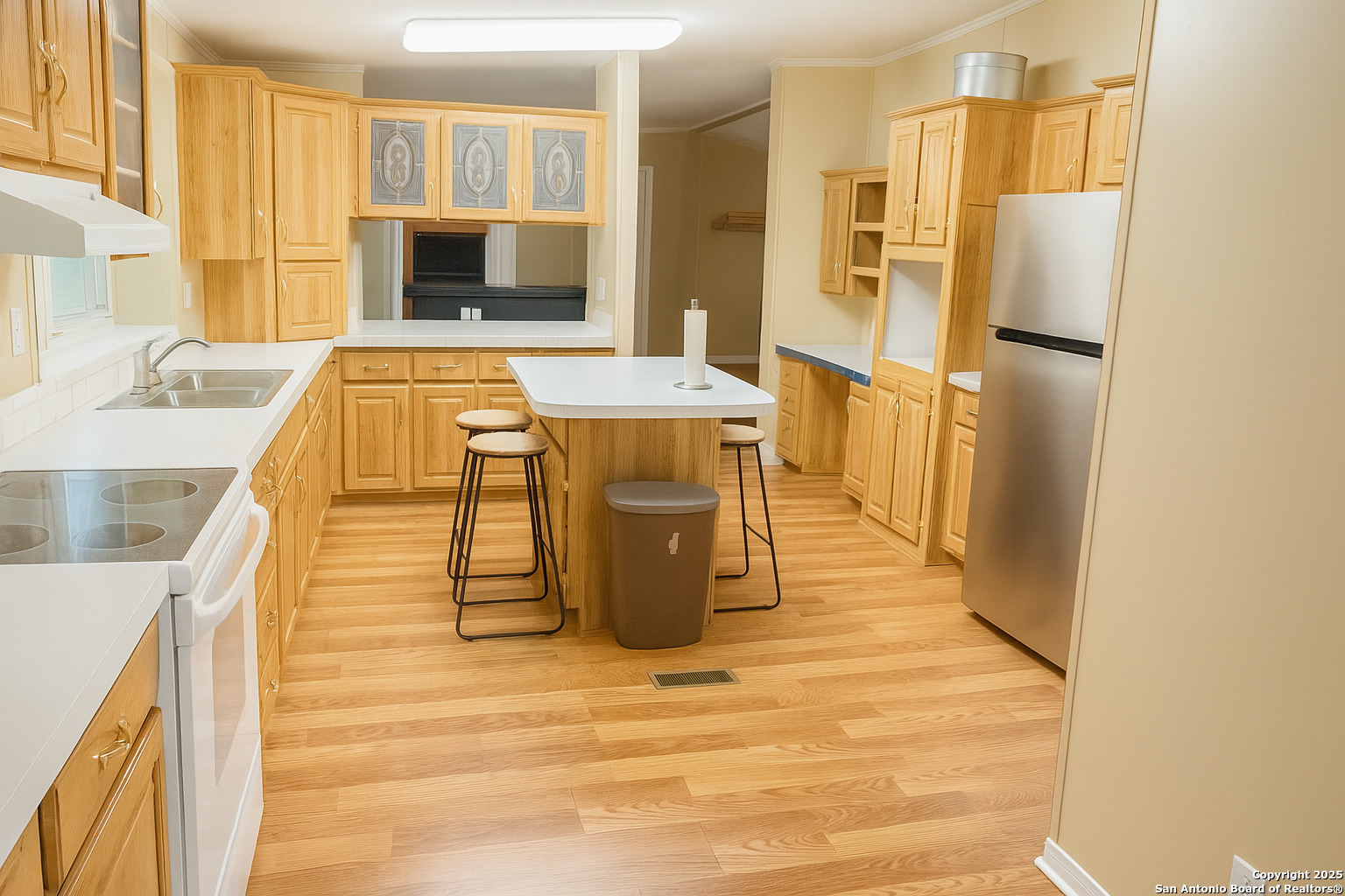 309 Hickory