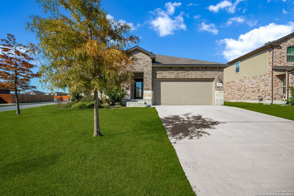 Photo of 402 Singing Brk, Cibolo, TX 78108 (MLS # 1927779)